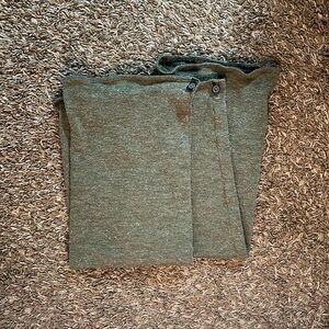 TEA AND THREAD DESIGNS LEG WARMERS